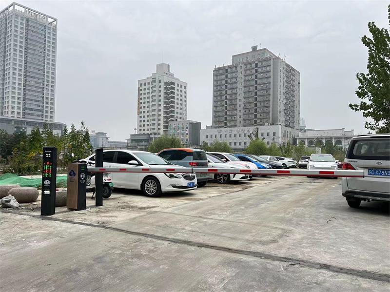 徐州宝龙广场停车场收费系统1.jpg